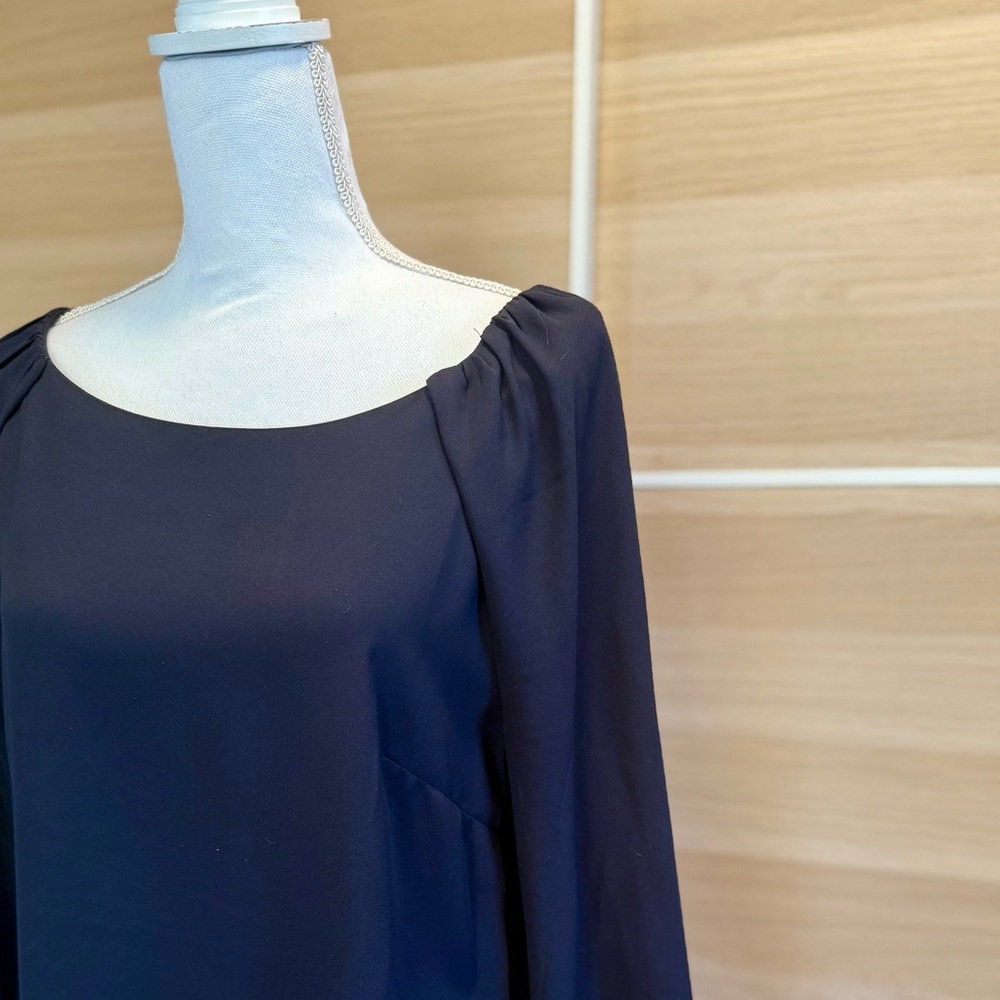 Lark & Ro Classic Black Blouse - Picture 2 of 10